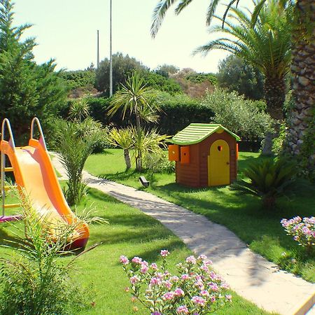 וילסימיוס Palm Village מראה חיצוני תמונה