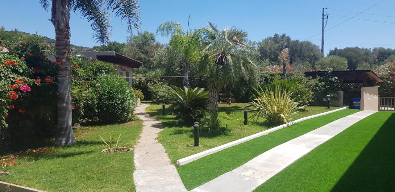 וילסימיוס Palm Village מראה חיצוני תמונה