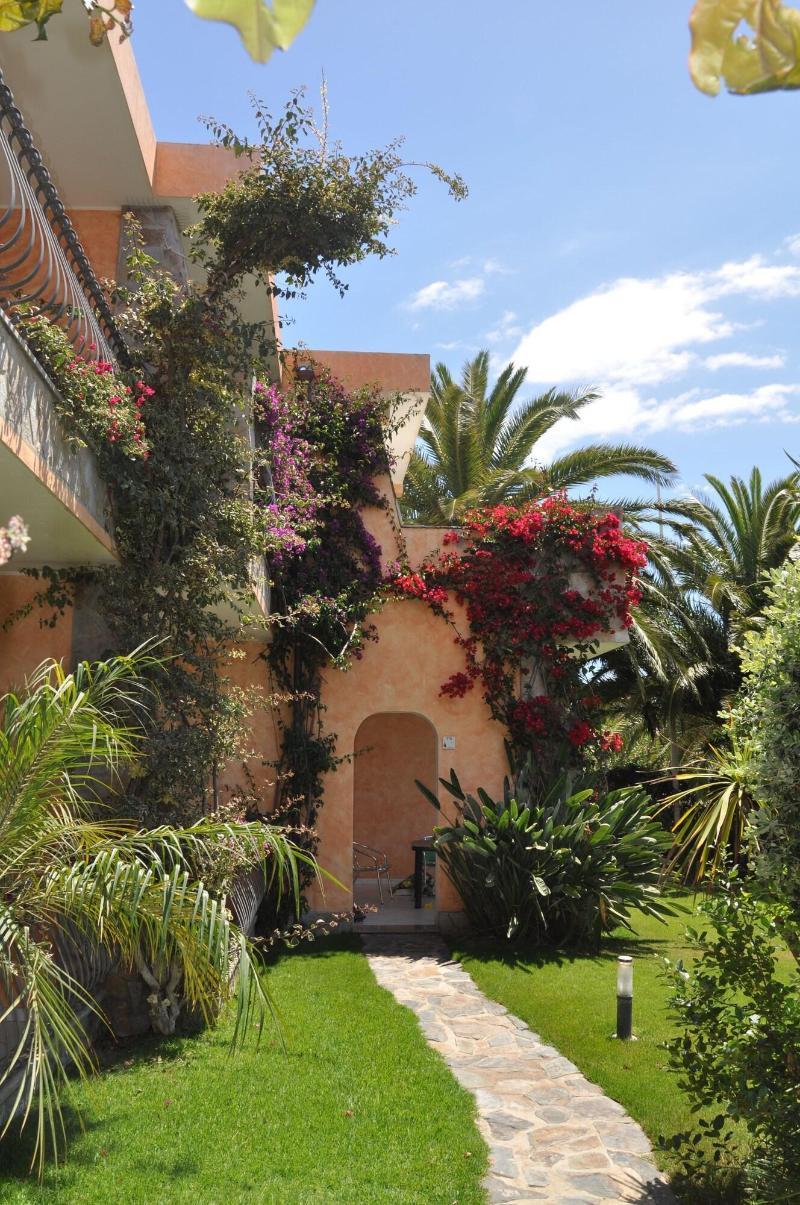 וילסימיוס Palm Village מראה חיצוני תמונה