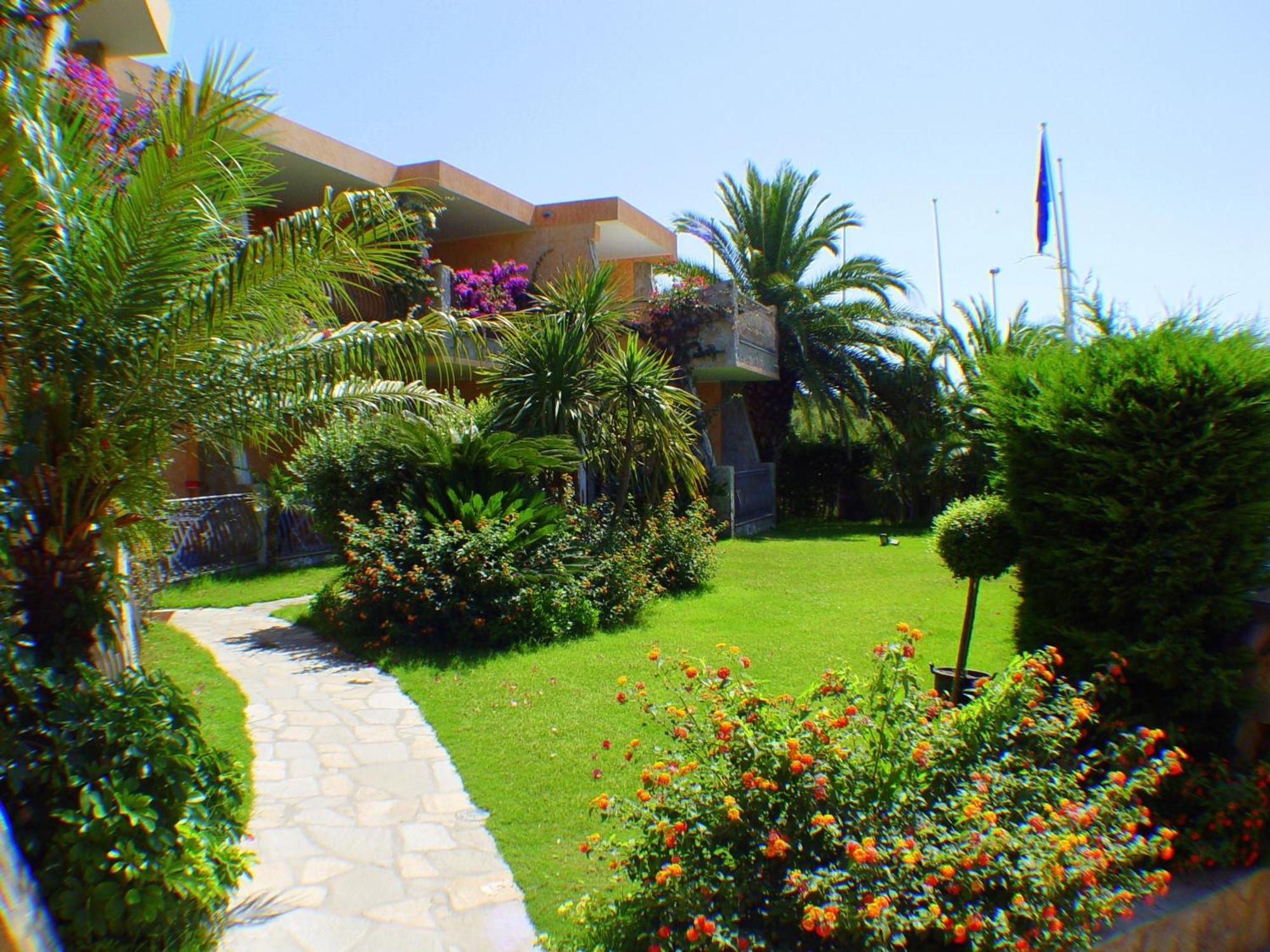 וילסימיוס Palm Village מראה חיצוני תמונה